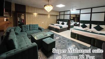 Premium bedding, individually furnished, iron/ironing board, free WiFi