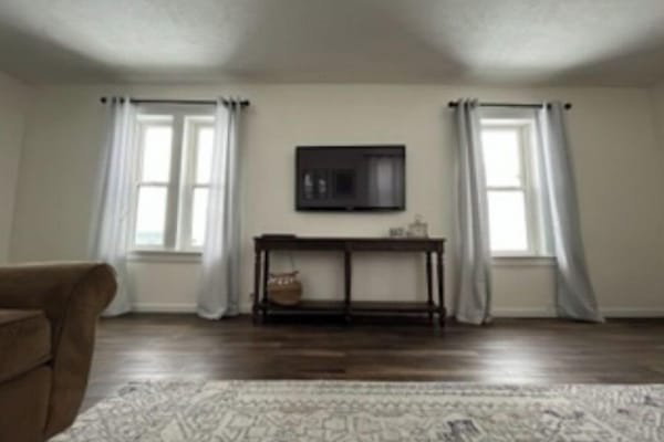 Smart TV, reproductor de DVD, libros