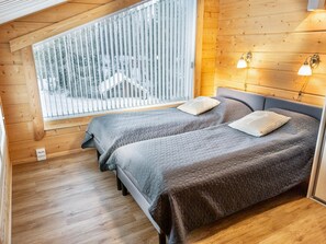 5 dormitoris i Internet 