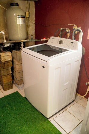 Interior - EGO GUESTHOUSE #3 (st Pauls)