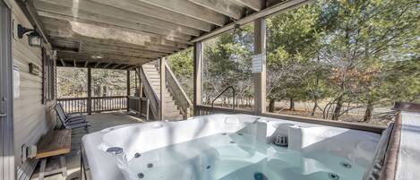 Bain à remous extérieur