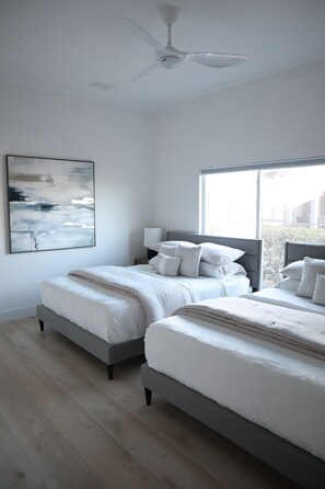 4 chambres, bureau, lit parapluie, Wi-Fi gratuit