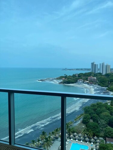 Sunset Ocean View 18th Floor Gorgona Beach