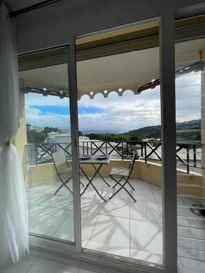 Interior - Sea view apartment - near CHU - HADAYALI (Fort-de-France)