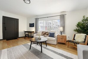 Smart-TV og stereoanlegg