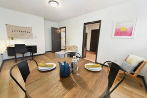 Dining - ★ HostWise Stays ★ Pet Friendly, King Bed, Private Entrance, Butler St. (Pittsburgh)