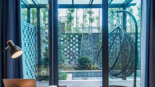 Ảnh chưa phân loại, 1 trong số 92 ảnh, nút