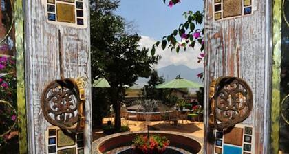 Yiren Waterfront Holiday Courtyard