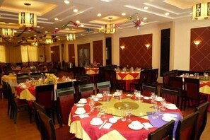 Restaurant - Gangu Hotel (Gangu)