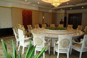 Restaurant - Gangu Hotel (Gangu)