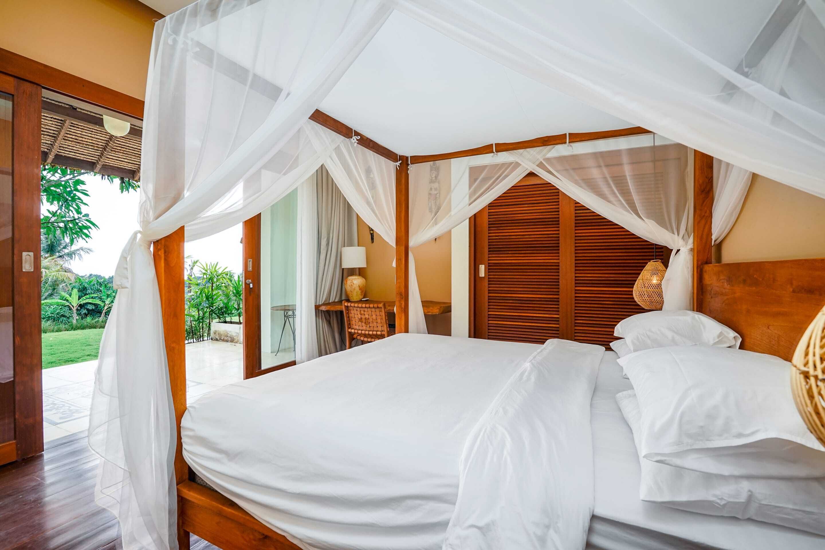 Photo - Villa Ravenala, Sumptuous 5BR Luxury Villa 10min away from Lovina in the North of Bali