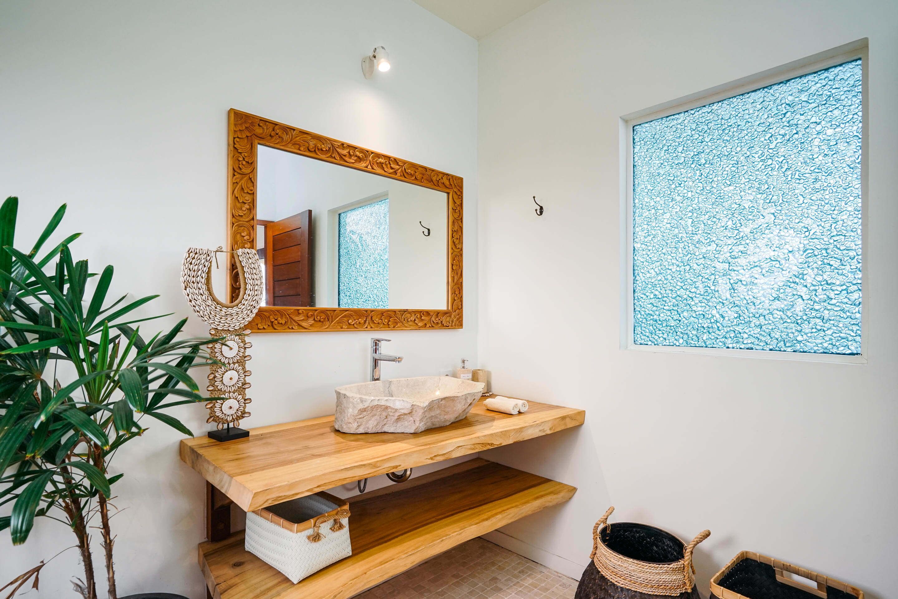 Photo - Villa Ravenala, Sumptuous 5BR Luxury Villa 10min away from Lovina in the North of Bali