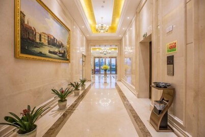 Vienna Hotel (Dongtai Chengdong New District)