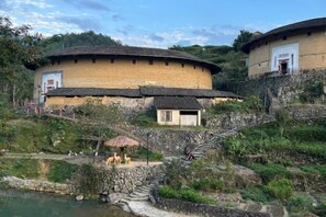 Exterior - Yuqinglou Inn (Longyan)