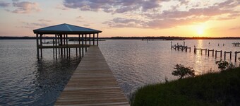 Anchors Away River House