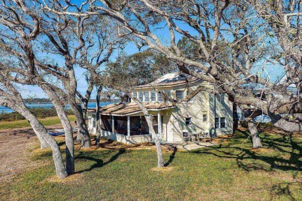 House (Anchors Away River House) | Exterior