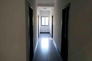 Interior - Yinxingshu Inn (Jing County)