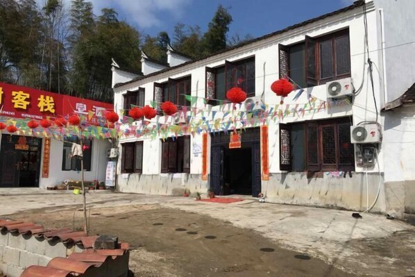 Exterior - Yinxingshu Inn (Jing County)