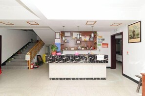 Lobby - Yinxingshu Inn (Jing County)