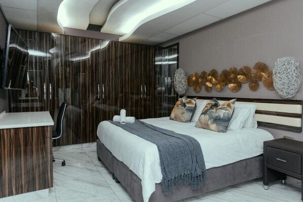 埃及棉床单、高档床上用品、羽绒被、记忆海绵床垫