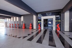 Front of property - Monte La Vue (Sandton)