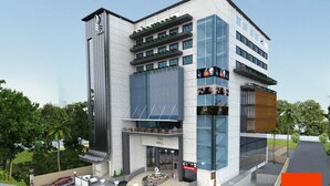 施設の正面