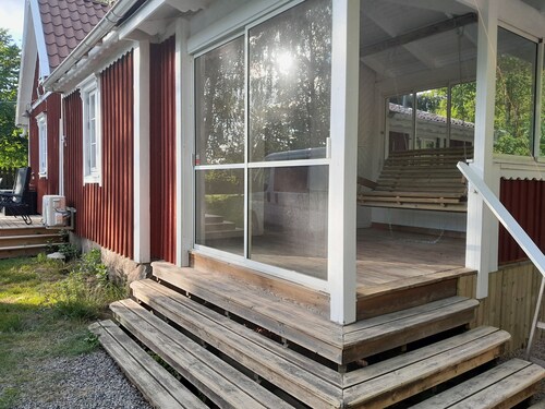 Cozy guest house "Björkedal" in southern Småland + fenced property