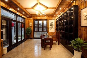 Dining - Jia Xi Inn (Fenghuang County)