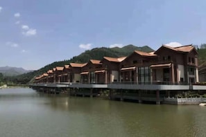 Bahagian luar