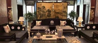 Dongmeng International Hotel