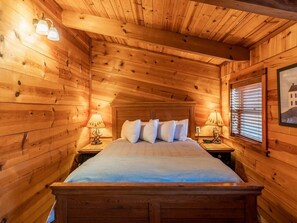 4 bedrooms, internet - Compton Mountain Cabin w/ Big Mountain Views (Ponca)
