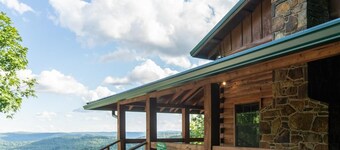 Windridge Cabin w/ Beautiful View