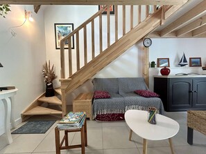 Interior - Cozy House with Private Garden and Parking - Quiet Area Near La Baule, Sleeps 4 (La Baule)