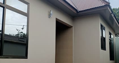 Close to Nyamhongolo Bus stand. 2 bedrooms