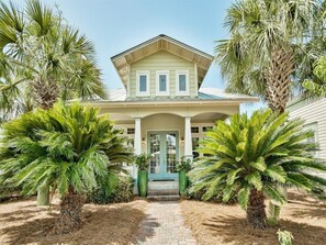 Exterior - Seagrove just steps from beach, pool and tennis, 3 Bikes Included `Luce Del Sol` (Santa Rosa Beach)