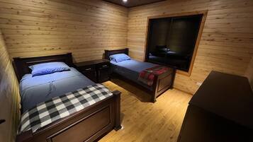 5 多间卧室、熨斗/熨衣板、WiFi、床单