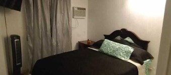 Cottage at West 7 Palms 