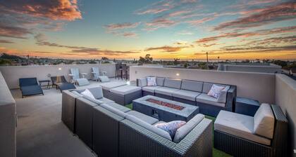 Newport Oceanview House w/ Rooftop Decks