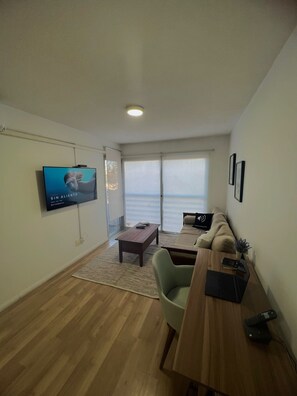 Smart-tv och böcker