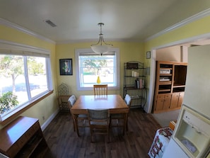 Dining - North Napa Short Term Rental (Napa)