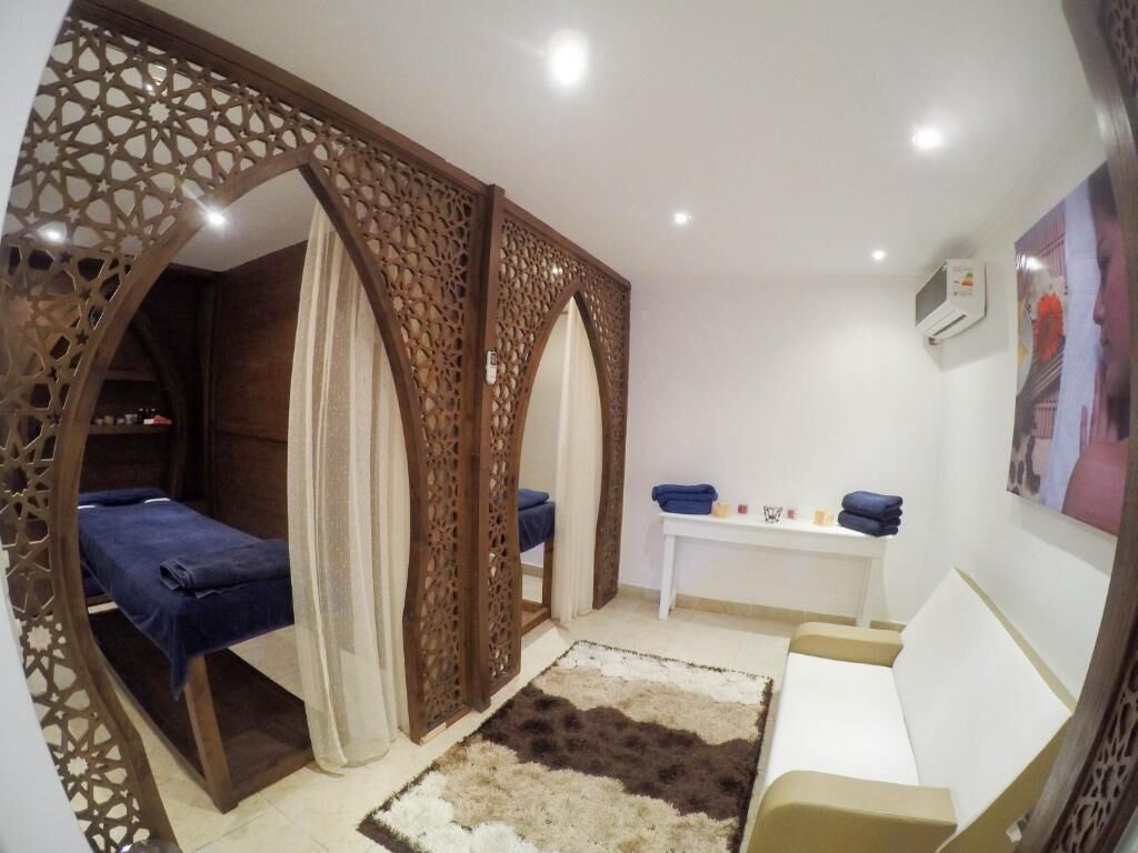 Couples treatment rooms, sauna, steam room, Turkish bath