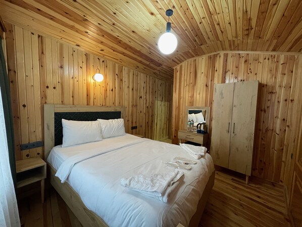 Habitació de disseny, 1 llit de matrimoni, no fumadors | Escriptori i wifi gratuïta