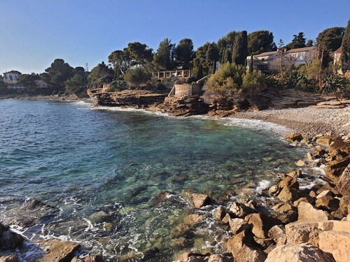 Villa en front de mer avec piscine