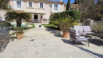 Restauration extérieure