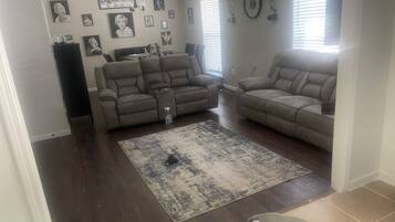 Televisio, videopelejä