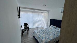 1 bedroom, WiFi, bed sheets