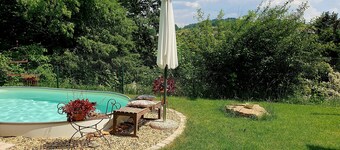 Tasteful and high-quality vacation apartment with large terrace and pool