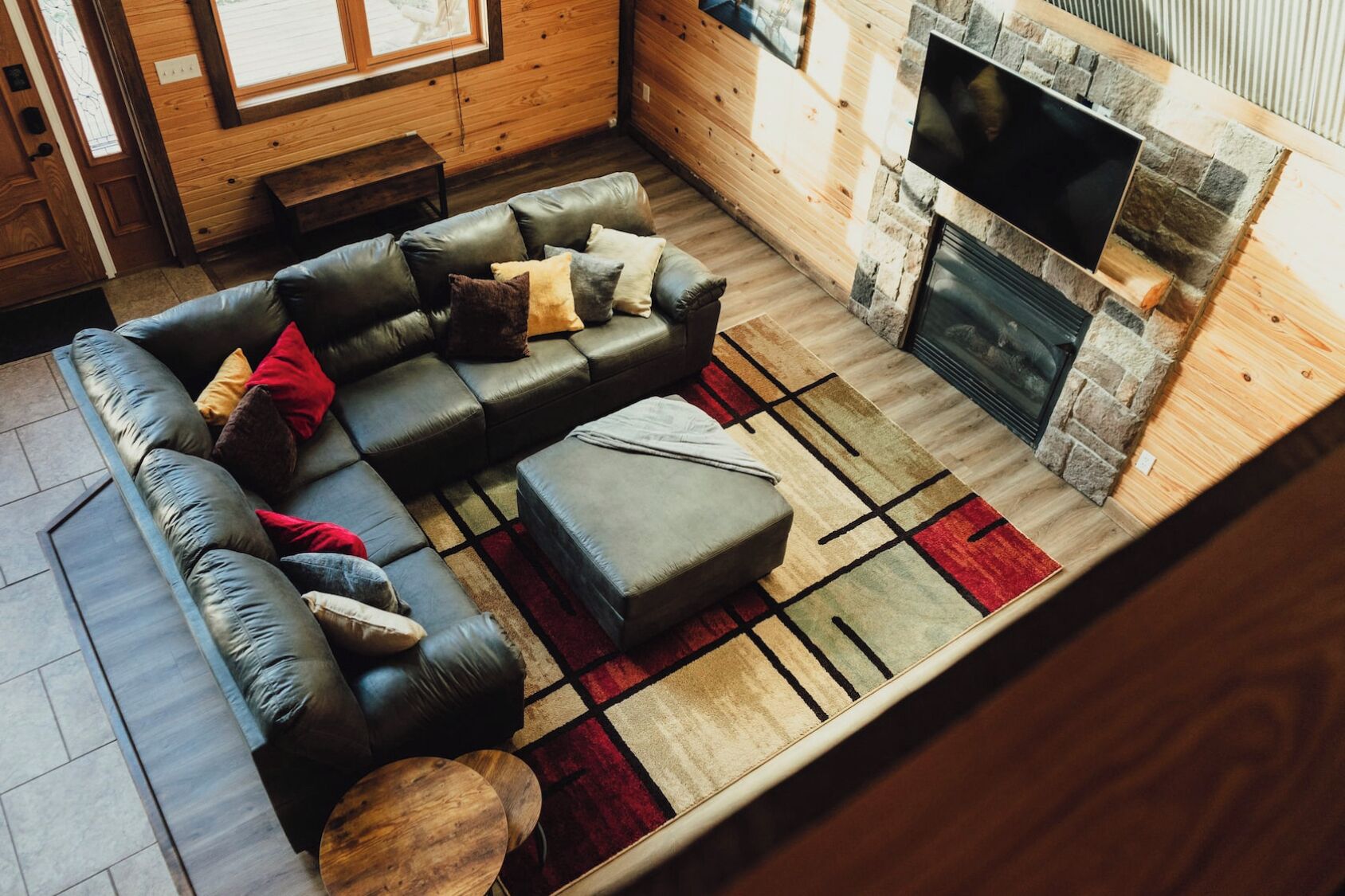 Smart TV, fireplace, table football