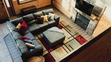 Smart TV, fireplace, table football