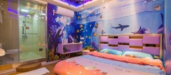 Sugar Candy Theme Hotel (Wuhu University City Store)